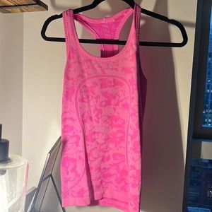Lululemon, like new, pink size 4 racer back tank